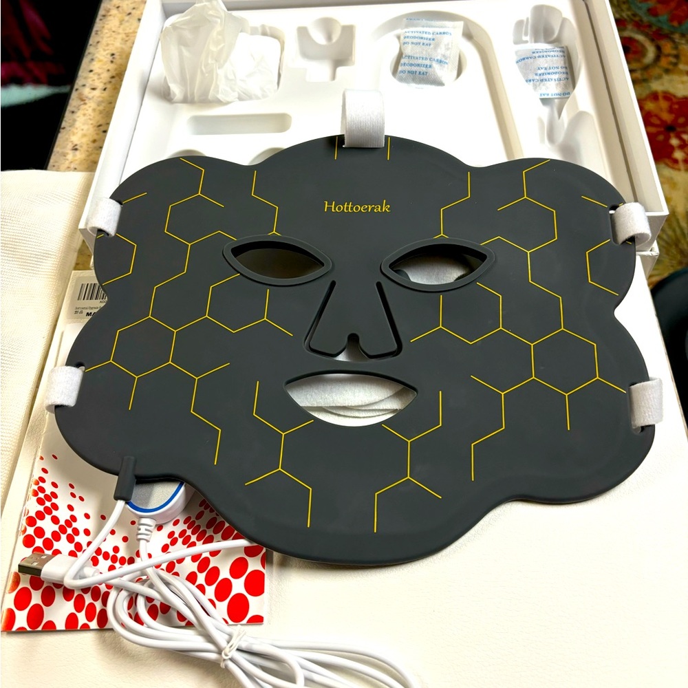 Hottoerak mask